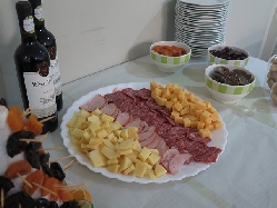 Confira as fotos do Queijos e Vinhos