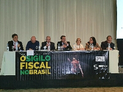 Seminário sobre Sigilo Fiscal: Complexidade prejudica fisco brasileiro