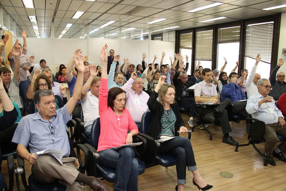 Assembleia define rumos da mobilização