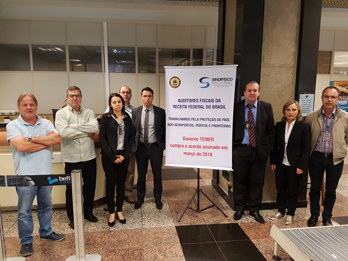 DSPOA presente no aeroporto em apoio aos colegas da unidade