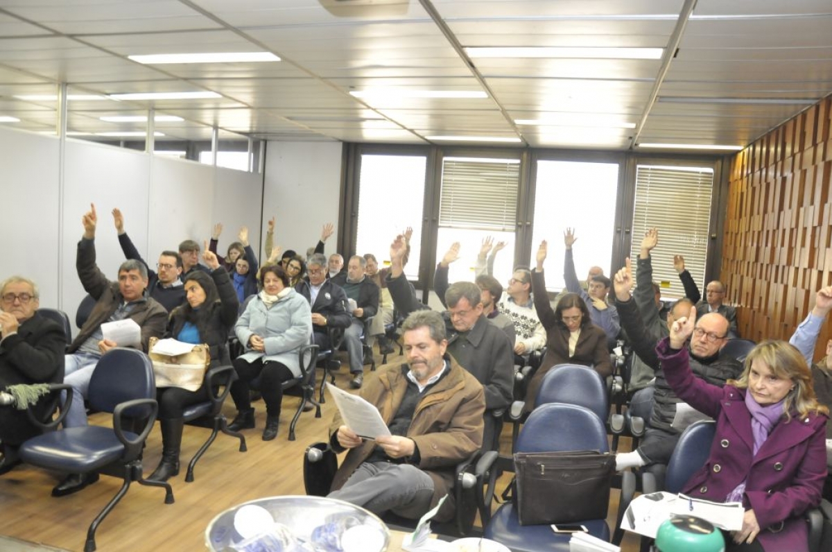 Assembleia aprova maioria dos indicativos