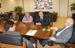 DEN discute “abate-teto” com presidente do TCU   