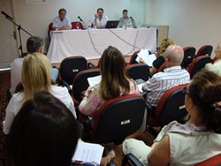 Filiados aprovam LOF e rejeitam Fundo