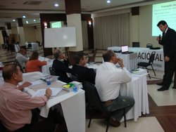 Oficina analisa processo decisório