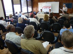 AGE debate Seguro, MP e CDS